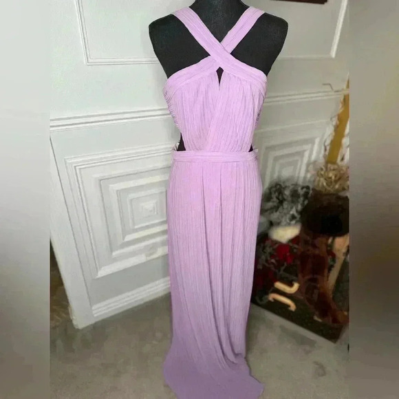 BNWT Crisscross Cut-Out pleated and lined long Gown - Picture 6 of 17